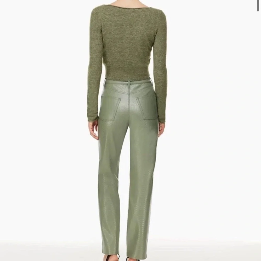 Wilfred Olive Green Straight Leg Pants faux leather sz 2 - Picture 3 of 13